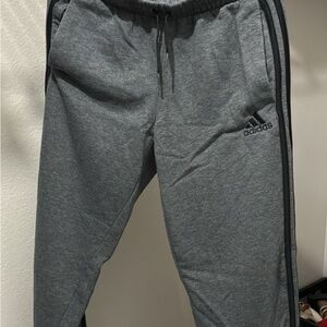 Adidas Men’s Small Sweatpants